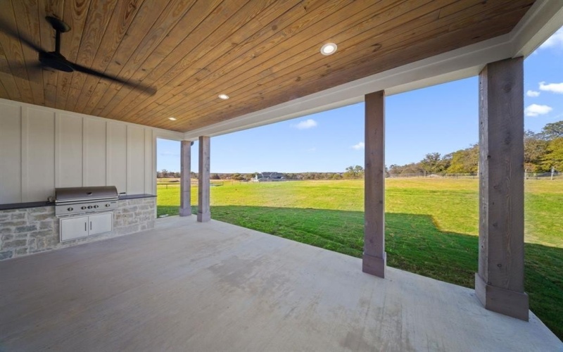 1070 Browning Road, Argyle, TX 76226, 5 Bedrooms Bedrooms, ,6 BathroomsBathrooms,Residential,For Sale,1070 Browning Road,0,20852422