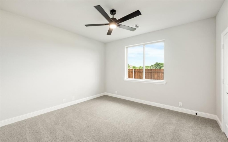 1031 Quincy Drive, Red Oak, TX 75154, 4 Bedrooms Bedrooms, ,5 BathroomsBathrooms,Residential,For Sale,1031 Quincy Drive,20818980