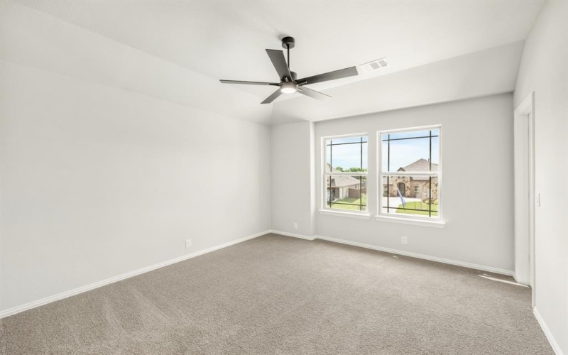 1031 Quincy Drive, Red Oak, TX 75154, 4 Bedrooms Bedrooms, ,5 BathroomsBathrooms,Residential,For Sale,1031 Quincy Drive,20818980