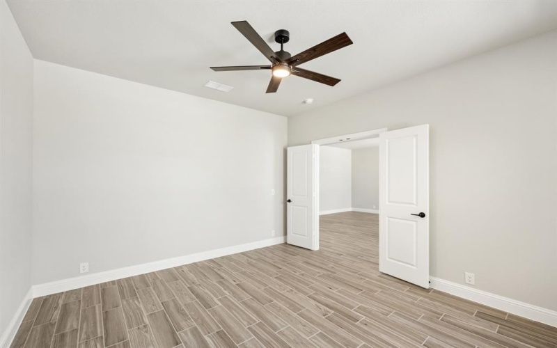 1208 Woodbine Drive, Red Oak, TX 75154, 5 Bedrooms Bedrooms, ,5 BathroomsBathrooms,Residential,For Sale,1208 Woodbine Drive,20819041