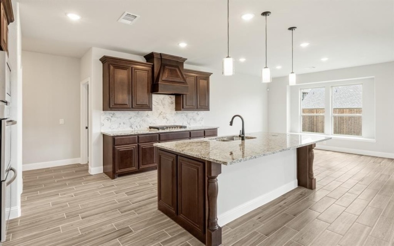 1208 Woodbine Drive, Red Oak, TX 75154, 5 Bedrooms Bedrooms, ,5 BathroomsBathrooms,Residential,For Sale,1208 Woodbine Drive,20819041