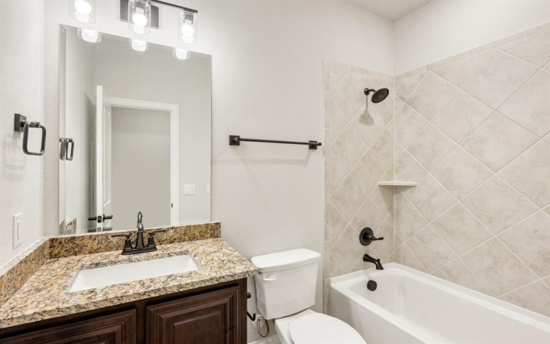 1208 Woodbine Drive, Red Oak, TX 75154, 5 Bedrooms Bedrooms, ,5 BathroomsBathrooms,Residential,For Sale,1208 Woodbine Drive,20819041