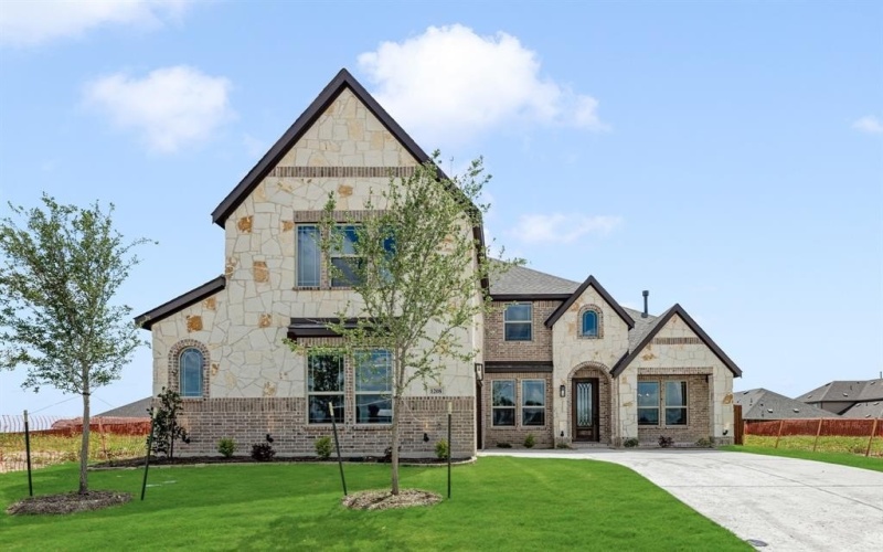 1208 Woodbine Drive, Red Oak, TX 75154, 5 Bedrooms Bedrooms, ,5 BathroomsBathrooms,Residential,For Sale,1208 Woodbine Drive,20819041