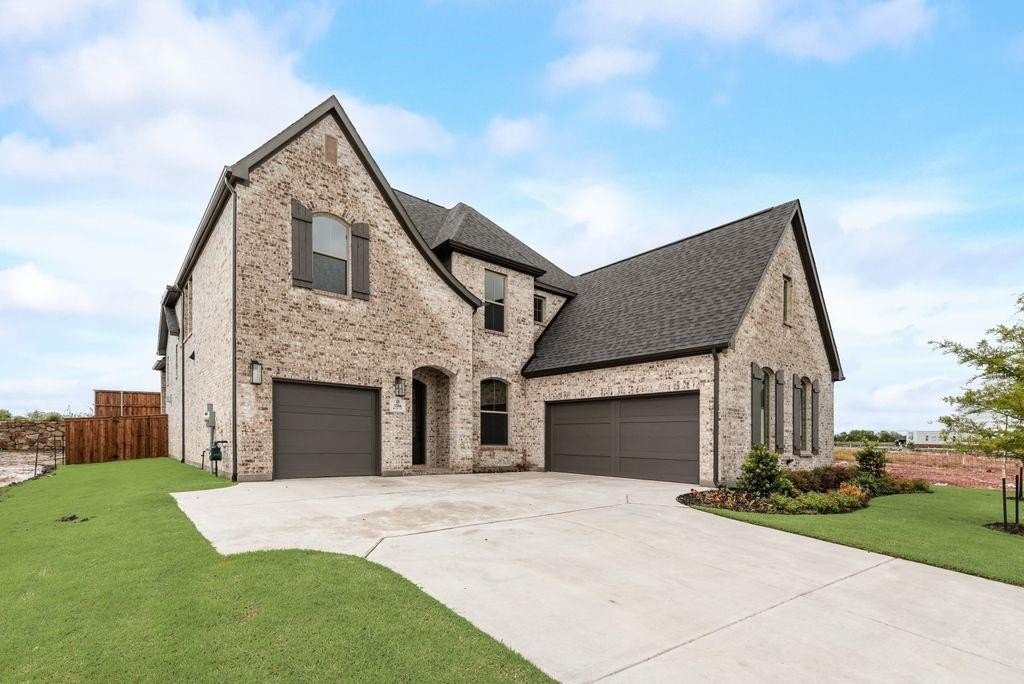 3206 Bexar Street, Rockwall, TX 75032, 4 Habitaciones Habitaciones , ,3 BañosBaños,Residential,En Venta,3206 Bexar Street,20852606