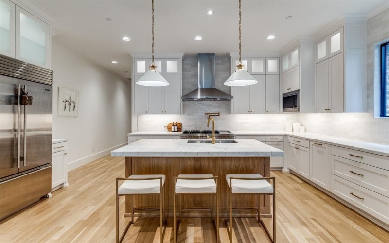 4403 EMERSON Avenue, University Park, TX 75205, 6 Habitaciones Habitaciones , ,6 BañosBaños,Residential,En Venta,4403 EMERSON Avenue,20880508