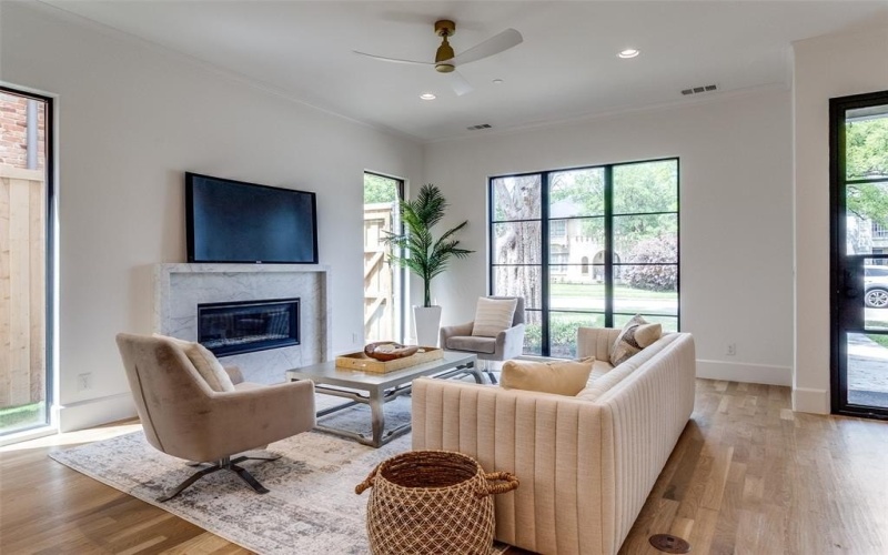 4403 EMERSON Avenue, University Park, TX 75205, 6 Habitaciones Habitaciones , ,6 BañosBaños,Residential,En Venta,4403 EMERSON Avenue,20880508