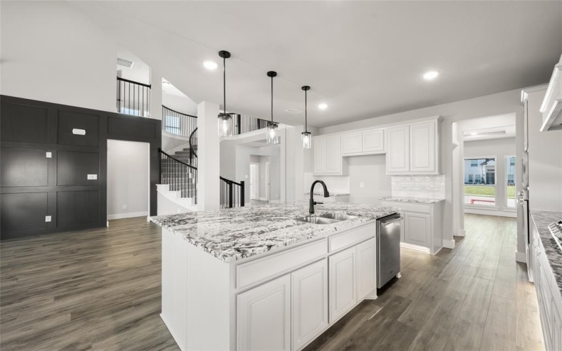 604 S Hidden Lakes Drive, DeSoto, TX 75115, 5 Habitaciones Habitaciones , ,5 BañosBaños,Residential,En Venta,604 S Hidden Lakes Drive,0,20874831