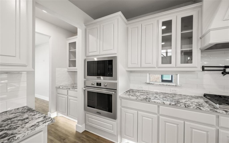 604 S Hidden Lakes Drive, DeSoto, TX 75115, 5 Habitaciones Habitaciones , ,5 BañosBaños,Residential,En Venta,604 S Hidden Lakes Drive,0,20874831