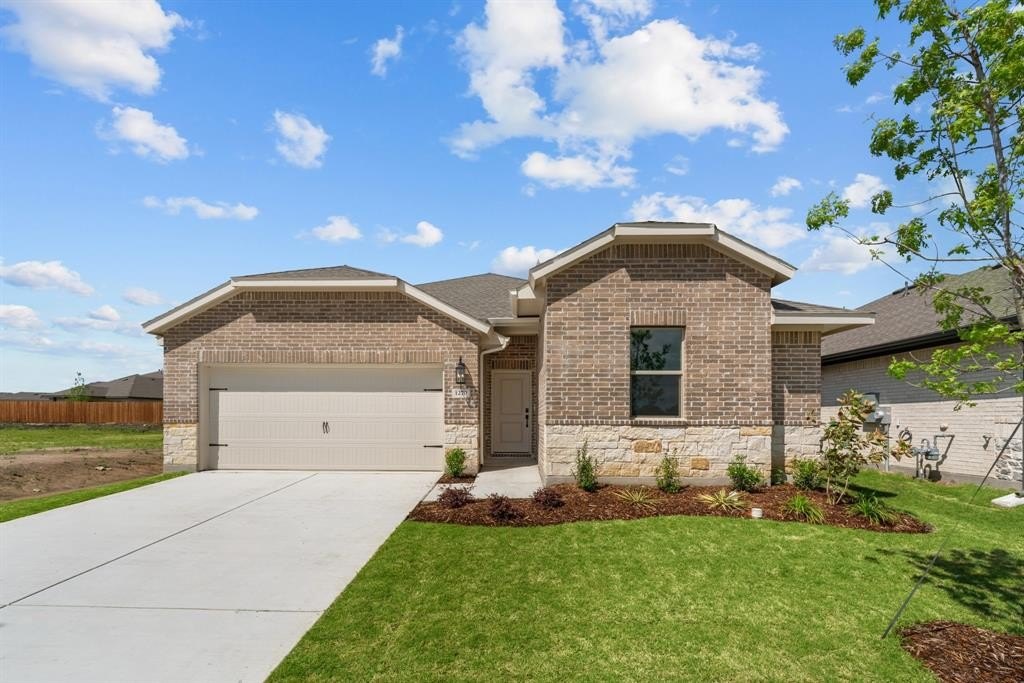 1270 Okeechobee Drive, Dallas, TX 75253, 4 Bedrooms Bedrooms, ,3 BathroomsBathrooms,Residential,For Sale,1270 Okeechobee Drive,20867784