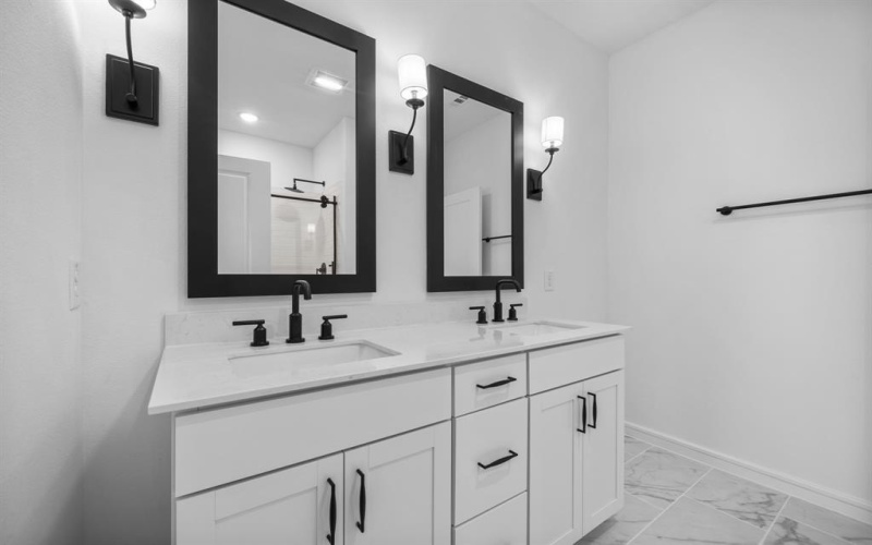 1270 Okeechobee Drive, Dallas, TX 75253, 4 Bedrooms Bedrooms, ,3 BathroomsBathrooms,Residential,For Sale,1270 Okeechobee Drive,20867784