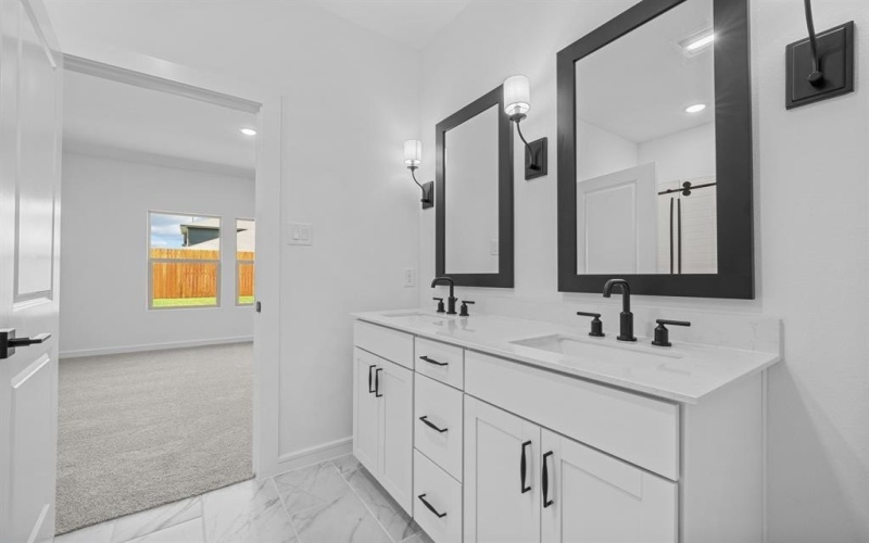 1270 Okeechobee Drive, Dallas, TX 75253, 4 Bedrooms Bedrooms, ,3 BathroomsBathrooms,Residential,For Sale,1270 Okeechobee Drive,20867784