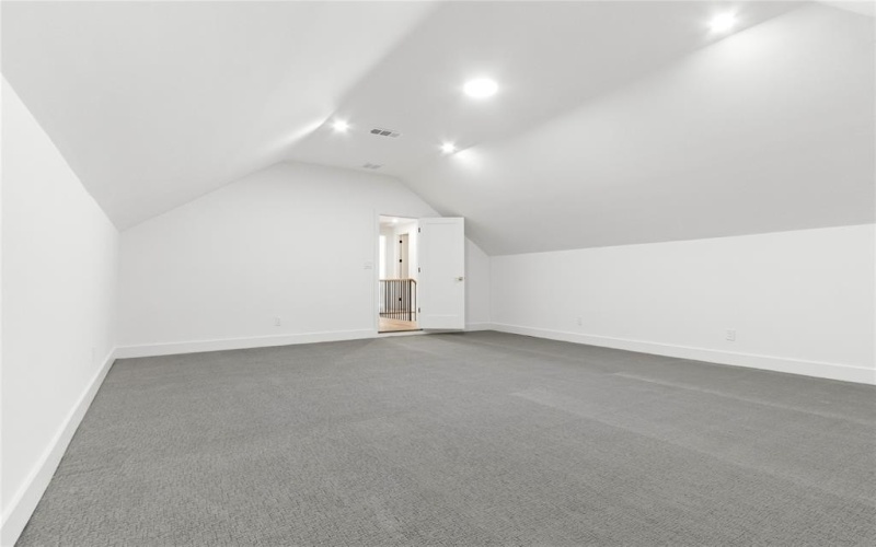 2414 Grigsby Avenue, Dallas, TX 75204, 4 Habitaciones Habitaciones , ,3 BañosBaños,Residential,En Venta,2414 Grigsby Avenue,20837343