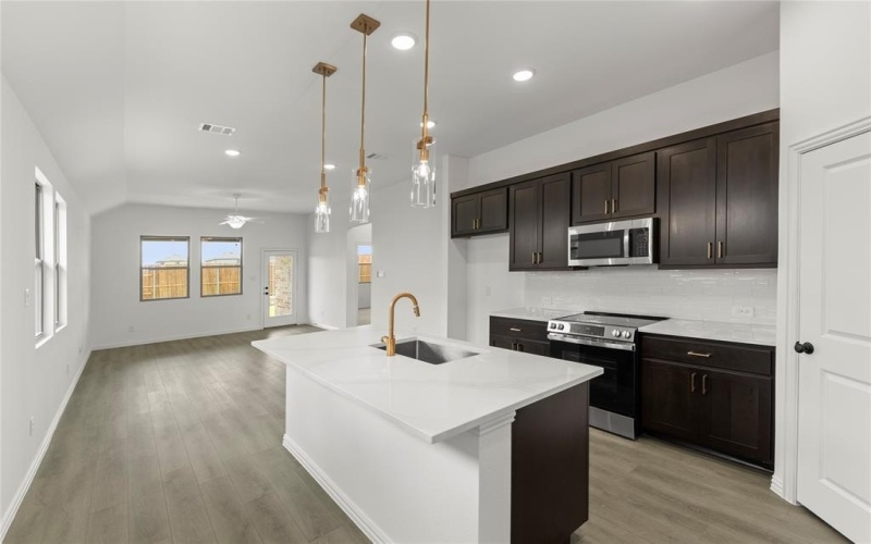 416 Waterhouse Lake Drive, Anna, TX 75409, 3 Bedrooms Bedrooms, ,2 BathroomsBathrooms,Residential,For Sale,416 Waterhouse Lake Drive,20879964