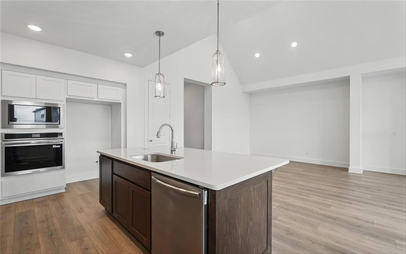 9010 Palafox Street, Royse City, TX 75189, 3 Bedrooms Bedrooms, ,2 BathroomsBathrooms,Residential,For Sale,9010 Palafox Street,20840835