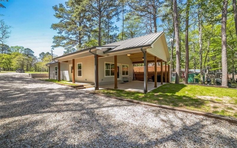 2442 Private Road 7908, Hawkins, TX 75765, 2 Bedrooms Bedrooms, ,2 BathroomsBathrooms,Residential,For Sale,2442 Private Road 7908,0,20904223