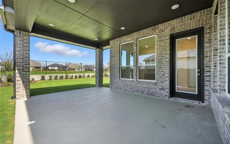 1540 Ebling Way, Van Alstyne, TX 75495, 4 Bedrooms Bedrooms, ,3 BathroomsBathrooms,Residential,For Sale,1540 Ebling Way,20889848