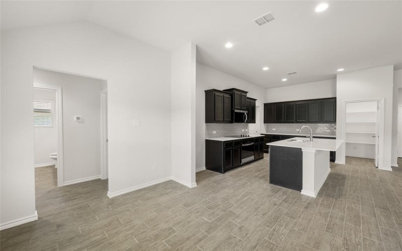 2608 Streamside Drive, Burleson, TX 76028, 4 Bedrooms Bedrooms, ,2 BathroomsBathrooms,Residential,For Sale,2608 Streamside Drive,20887755