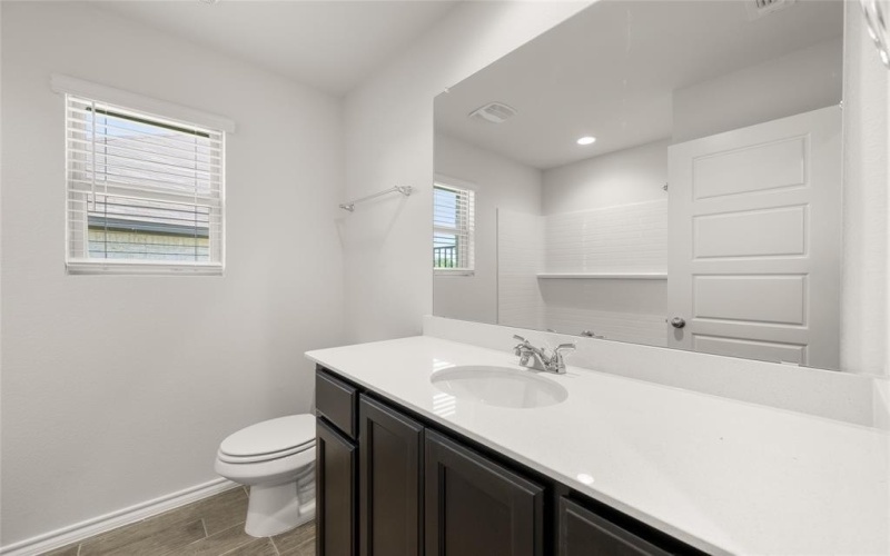 2608 Streamside Drive, Burleson, TX 76028, 4 Bedrooms Bedrooms, ,2 BathroomsBathrooms,Residential,For Sale,2608 Streamside Drive,20887755