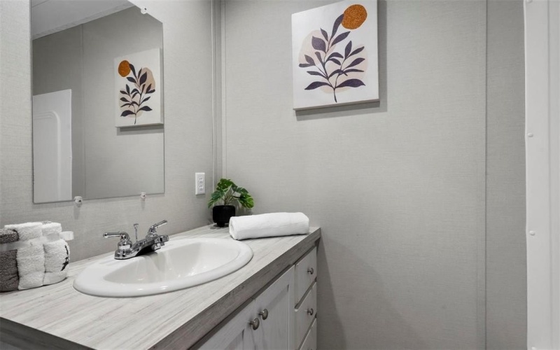2723 Cypress Street, Granbury, TX 76048, 3 Bedrooms Bedrooms, ,2 BathroomsBathrooms,Residential,For Sale,2723 Cypress Street,20890772