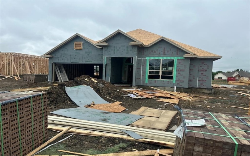 9909 Ridings Drive, Waco, TX 76708, 3 Bedrooms Bedrooms, ,2 BathroomsBathrooms,Residential,For Sale,9909 Ridings Drive,20898335
