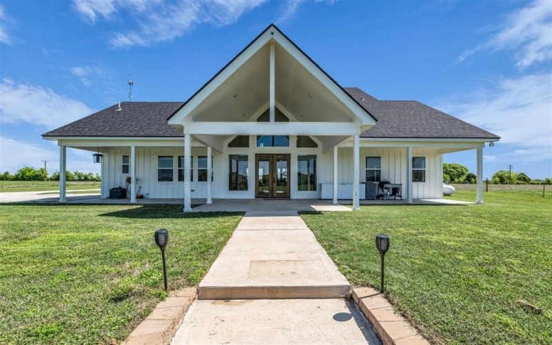 211 Knust Circle, Gholson, TX 76705, 4 Bedrooms Bedrooms, ,2 BathroomsBathrooms,Residential,For Sale,211 Knust Circle,20898698