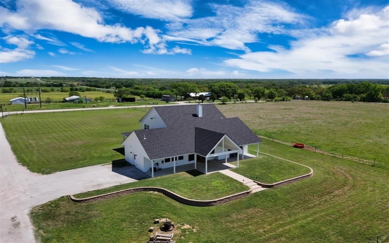 211 Knust Circle, Gholson, TX 76705, 4 Bedrooms Bedrooms, ,2 BathroomsBathrooms,Residential,For Sale,211 Knust Circle,20898698