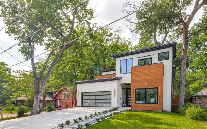 8803 Eustis Avenue, Dallas, TX 75218, 4 Habitaciones Habitaciones , ,5 BañosBaños,Residential,En Venta,8803 Eustis Avenue,20896276