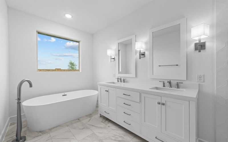 5037 Roll Cast Drive, Royse City, TX 75189, 3 Bedrooms Bedrooms, ,2 BathroomsBathrooms,Residential,For Sale,5037 Roll Cast Drive,20888177