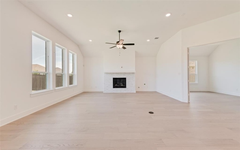 1205 Bonchester Lane, Forney, TX 75126, 4 Bedrooms Bedrooms, ,3 BathroomsBathrooms,Residential,For Sale,1205 Bonchester Lane,20894096