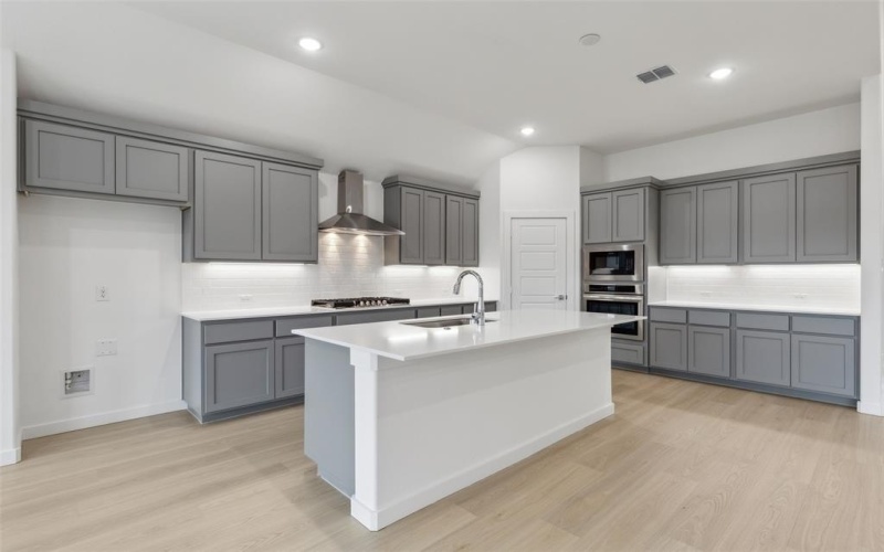 569 Moonrise Street, Waxahachie, TX 75165, 4 Bedrooms Bedrooms, ,3 BathroomsBathrooms,Residential,For Sale,569 Moonrise Street,20902971