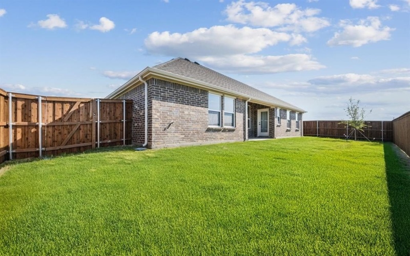 713 Carriage Hill Road, Midlothian, TX 76065, 4 Bedrooms Bedrooms, ,2 BathroomsBathrooms,Residential,For Sale,713 Carriage Hill Road,20891999