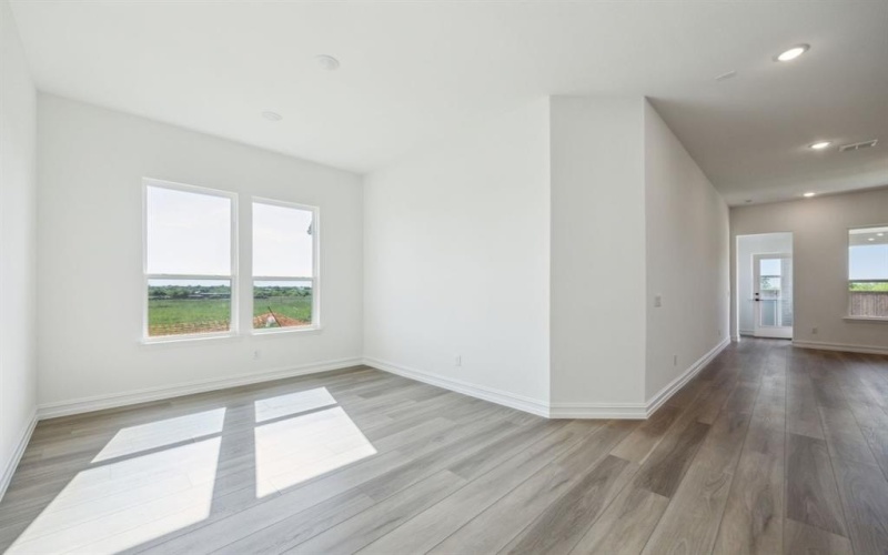 713 Carriage Hill Road, Midlothian, TX 76065, 4 Bedrooms Bedrooms, ,2 BathroomsBathrooms,Residential,For Sale,713 Carriage Hill Road,20891999
