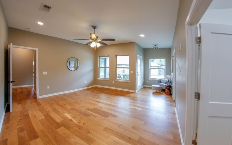 4230 Primrose Lane, Paris, TX 75462, 4 Bedrooms Bedrooms, ,3 BathroomsBathrooms,Residential,For Sale,4230 Primrose Lane,0,20918522