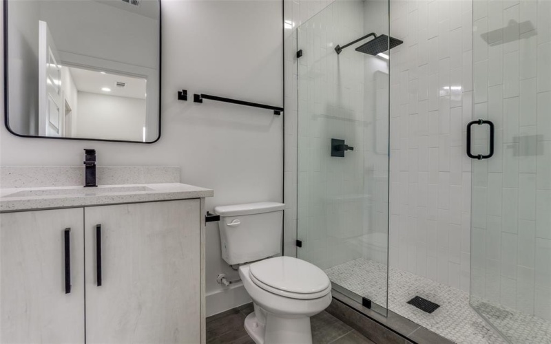 5702 Riverside Drive, Dallas, TX 75235, 2 Bedrooms Bedrooms, ,3 BathroomsBathrooms,Residential,For Sale,5702 Riverside Drive,20914816