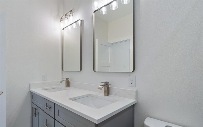 114 Westwood Drive, Trinidad, TX 75163, 3 Bedrooms Bedrooms, ,2 BathroomsBathrooms,Residential,For Sale,114 Westwood Drive,20920527