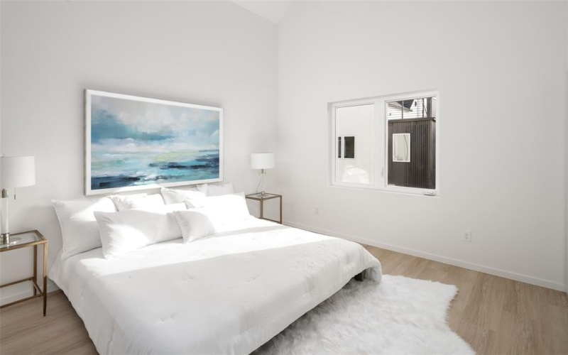 4811 Denton Drive #105, Dallas, TX 75235, 3 Habitaciones Habitaciones , ,3 BañosBaños,Residential,En Venta,4811 Denton Drive,20908903