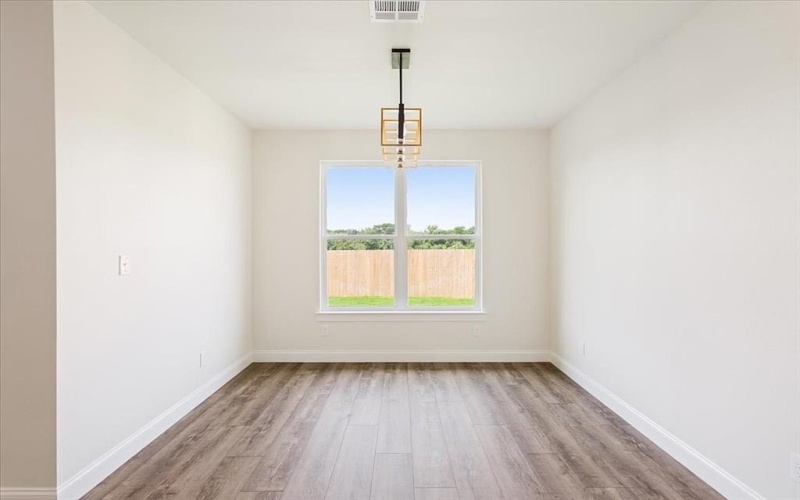 8008 Jubilee Road, Waco, TX 76708, 3 Bedrooms Bedrooms, ,2 BathroomsBathrooms,Residential,For Sale,8008 Jubilee Road,20909755