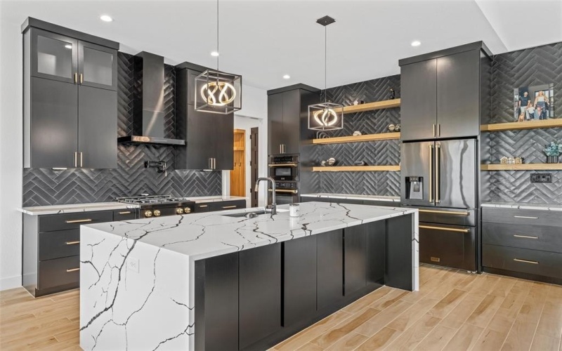 13001 Big Bend Boulevard, Woodway, TX 76712, 3 Bedrooms Bedrooms, ,3 BathroomsBathrooms,Residential,For Sale,13001 Big Bend Boulevard,20916590