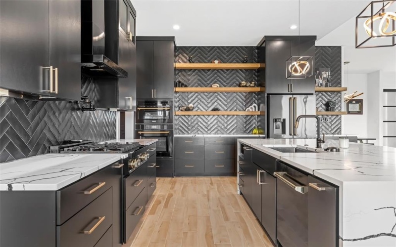 13001 Big Bend Boulevard, Woodway, TX 76712, 3 Bedrooms Bedrooms, ,3 BathroomsBathrooms,Residential,For Sale,13001 Big Bend Boulevard,20916590