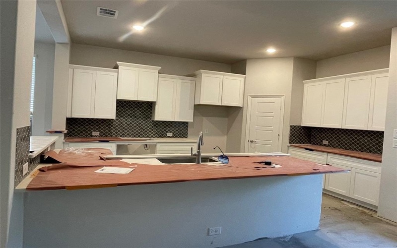 1720 Highwood Road, Forney, TX 75126, 4 Bedrooms Bedrooms, ,3 BathroomsBathrooms,Residential,For Sale,1720 Highwood Road,20915816