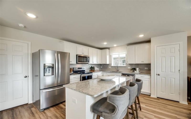 14041 Kempt Drive, Pilot Point, TX 76258, 4 Bedrooms Bedrooms, ,3 BathroomsBathrooms,Residential,For Sale,14041 Kempt Drive,20908608