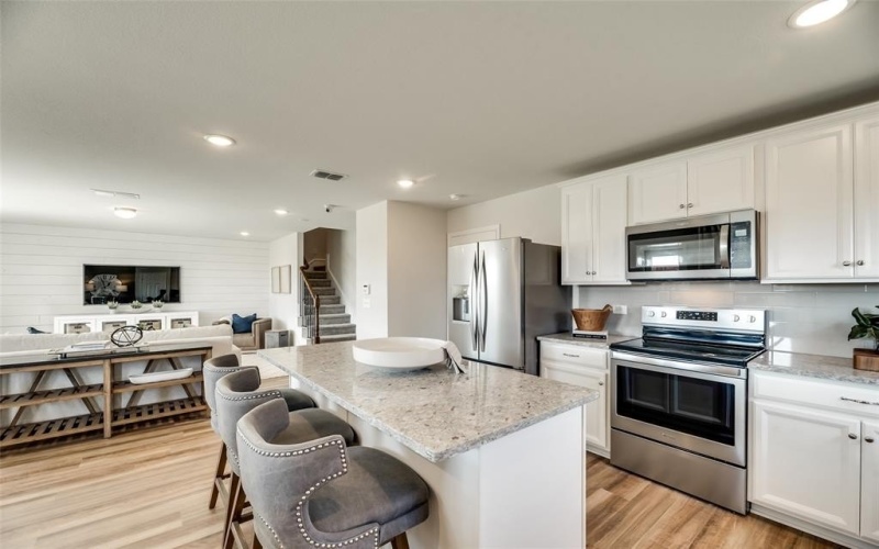 14041 Kempt Drive, Pilot Point, TX 76258, 4 Bedrooms Bedrooms, ,3 BathroomsBathrooms,Residential,For Sale,14041 Kempt Drive,20908608