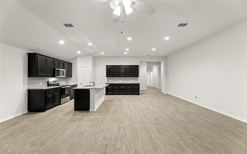 3290 Feller, Royse City, TX 75189, 4 Bedrooms Bedrooms, ,2 BathroomsBathrooms,Residential,For Sale,3290 Feller,20910163