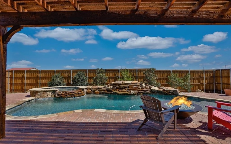 3236 Camden Creek, Krum, TX 76249, 4 Bedrooms Bedrooms, ,2 BathroomsBathrooms,Residential,For Sale,3236 Camden Creek,20907869