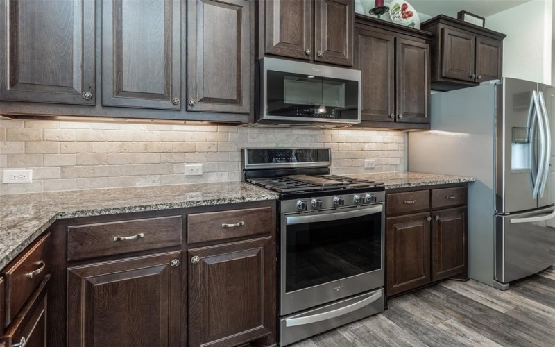 3236 Camden Creek, Krum, TX 76249, 4 Bedrooms Bedrooms, ,2 BathroomsBathrooms,Residential,For Sale,3236 Camden Creek,20907869