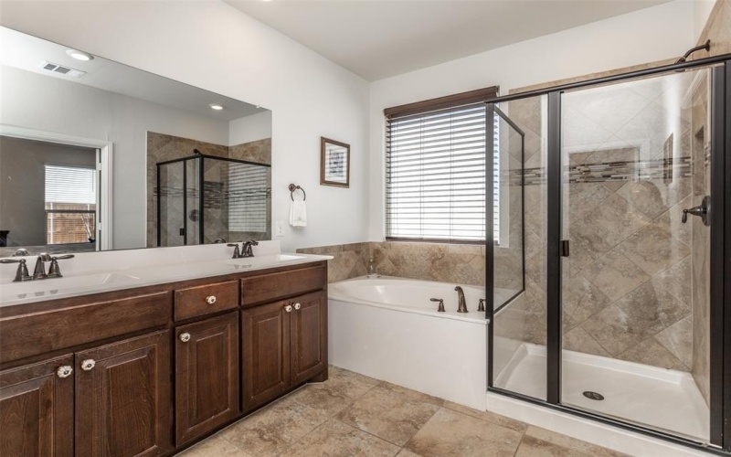 3236 Camden Creek, Krum, TX 76249, 4 Bedrooms Bedrooms, ,2 BathroomsBathrooms,Residential,For Sale,3236 Camden Creek,20907869