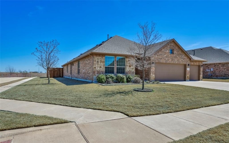3236 Camden Creek, Krum, TX 76249, 4 Bedrooms Bedrooms, ,2 BathroomsBathrooms,Residential,For Sale,3236 Camden Creek,20907869