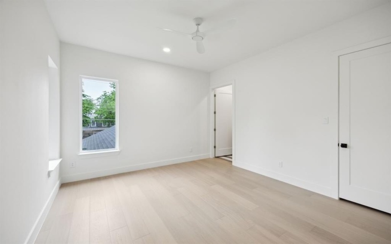 6240 Richmond Avenue, Dallas, TX 75214, 5 Bedrooms Bedrooms, ,6 BathroomsBathrooms,Residential,For Sale,6240 Richmond Avenue,20922025