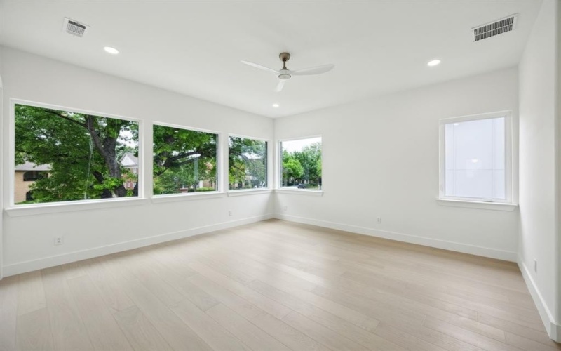 6240 Richmond Avenue, Dallas, TX 75214, 5 Bedrooms Bedrooms, ,6 BathroomsBathrooms,Residential,For Sale,6240 Richmond Avenue,20922025