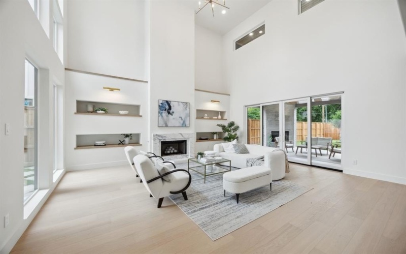 6240 Richmond Avenue, Dallas, TX 75214, 5 Bedrooms Bedrooms, ,6 BathroomsBathrooms,Residential,For Sale,6240 Richmond Avenue,20922025